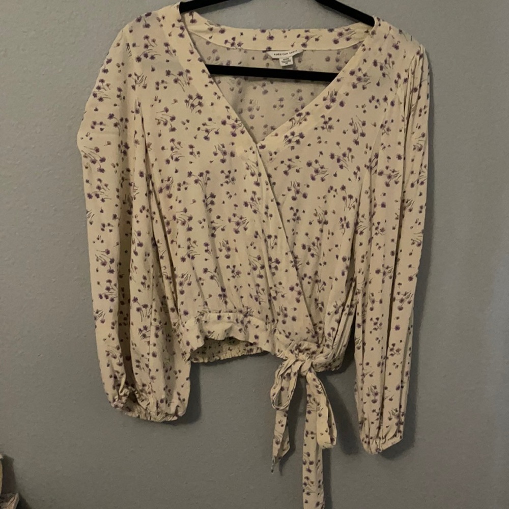 Cropped yellow blouse